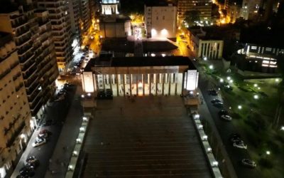 Mirar Rosario desde el Monumento a la Bandera en horario nocturno