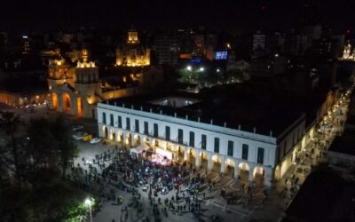 La Noche de las Peatonales movilizó a 55 mil personas por el Centro de la ciudad de Córdoba
