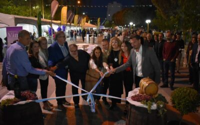 Villa Regina le rindió homenaje a la producción vitivinícola regional con una exitosa celebración