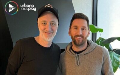 Leo Messi mano a mano con Andy Kusnetzoff en Perros de la Calle
