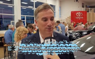 Toyota presento en Ginza Rosario las Hilux y SW4 SRX