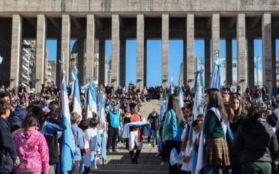 El fin de semana largo tiene un motivo, la Bandera argentina, y se vive en la Provincia de Santa Fe